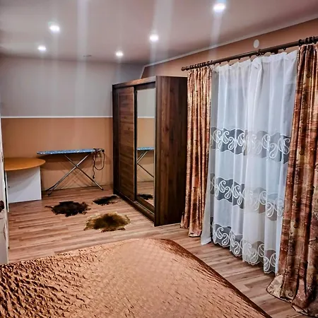 Teoste Puhkemaja * Naha