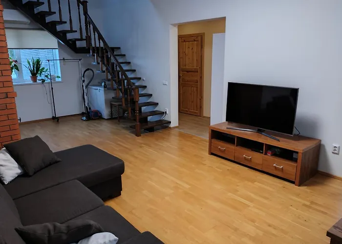 Teoste Puhkemaja * Naha